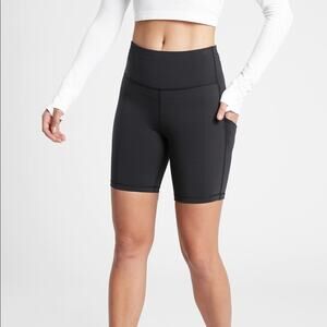 NWT ATHLETA Ultimate Stash Pocket 7″ Athletic  Biker Short